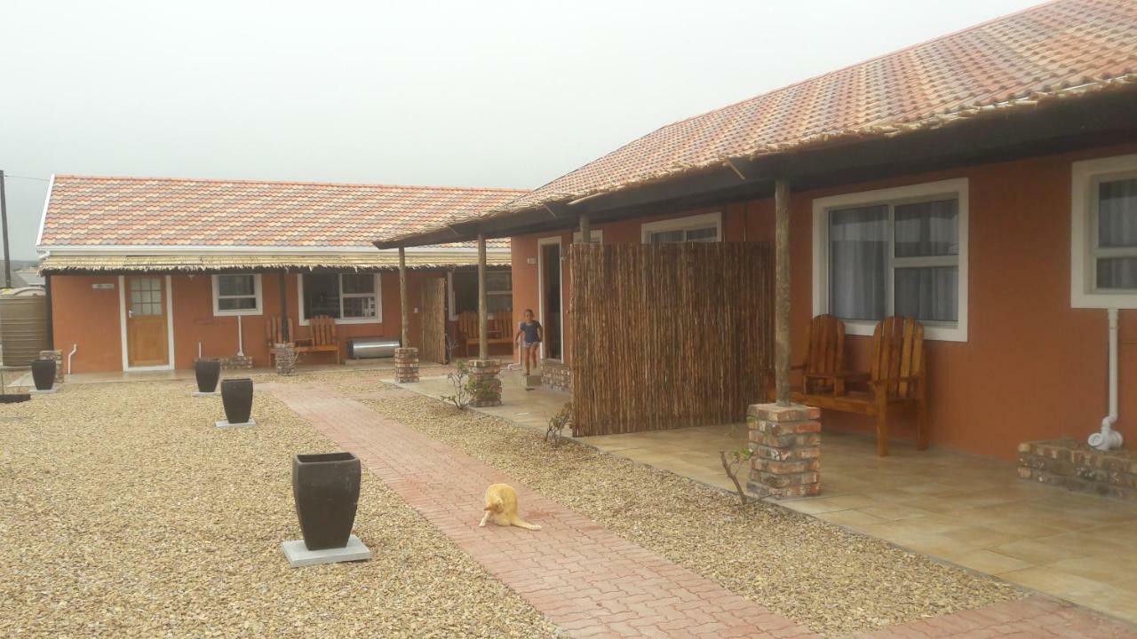 Little Sister'S Colchester Exterior foto